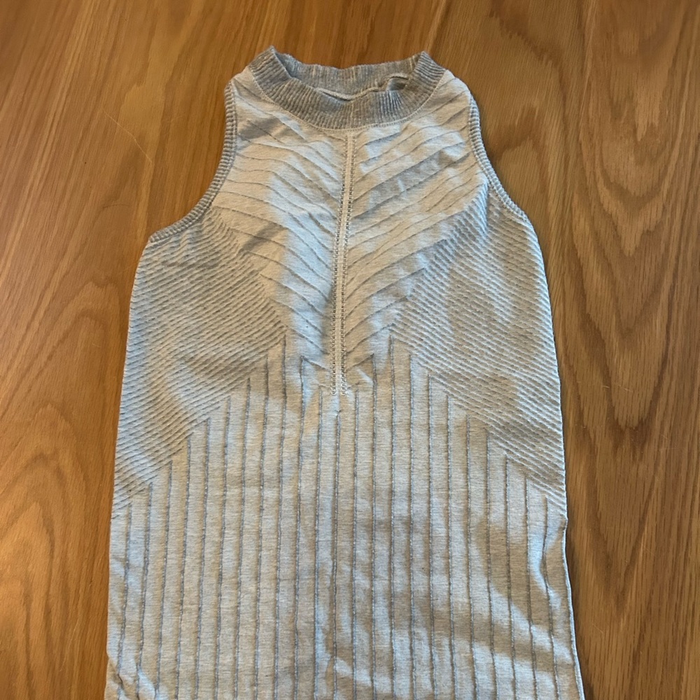 Athleta Light Gray Knit Top